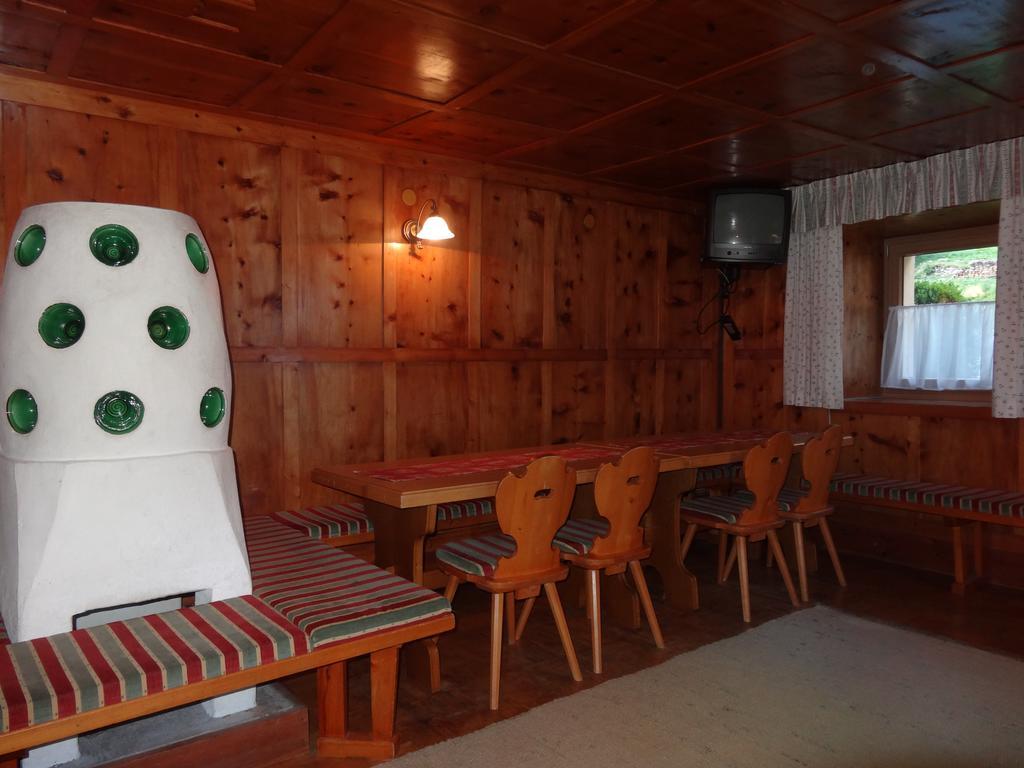 Koeflerhof Appartements Sankt Leonhard im Pitztal Esterno foto
