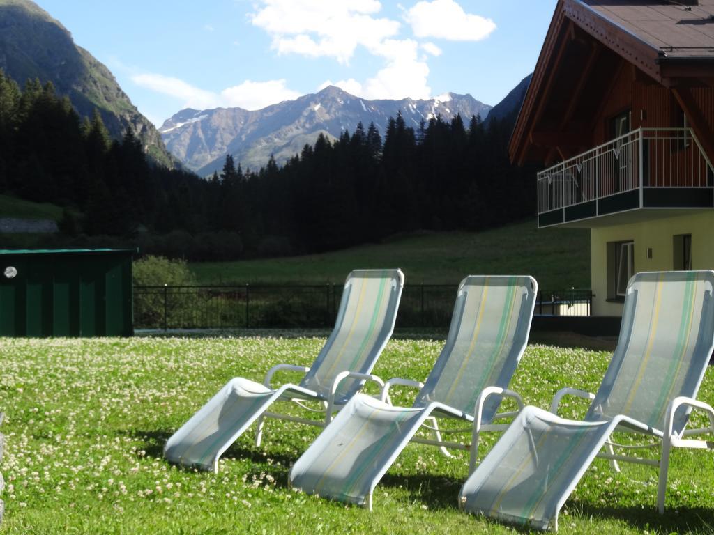 Koeflerhof Appartements Sankt Leonhard im Pitztal Esterno foto