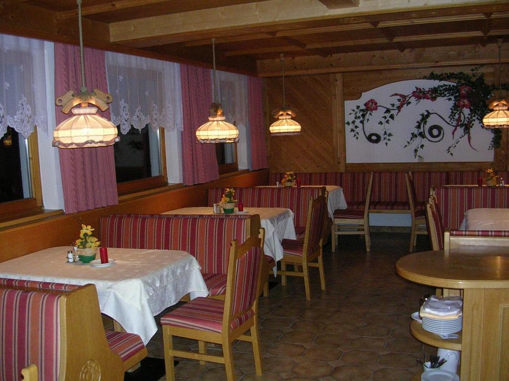 Koeflerhof Appartements Sankt Leonhard im Pitztal Esterno foto